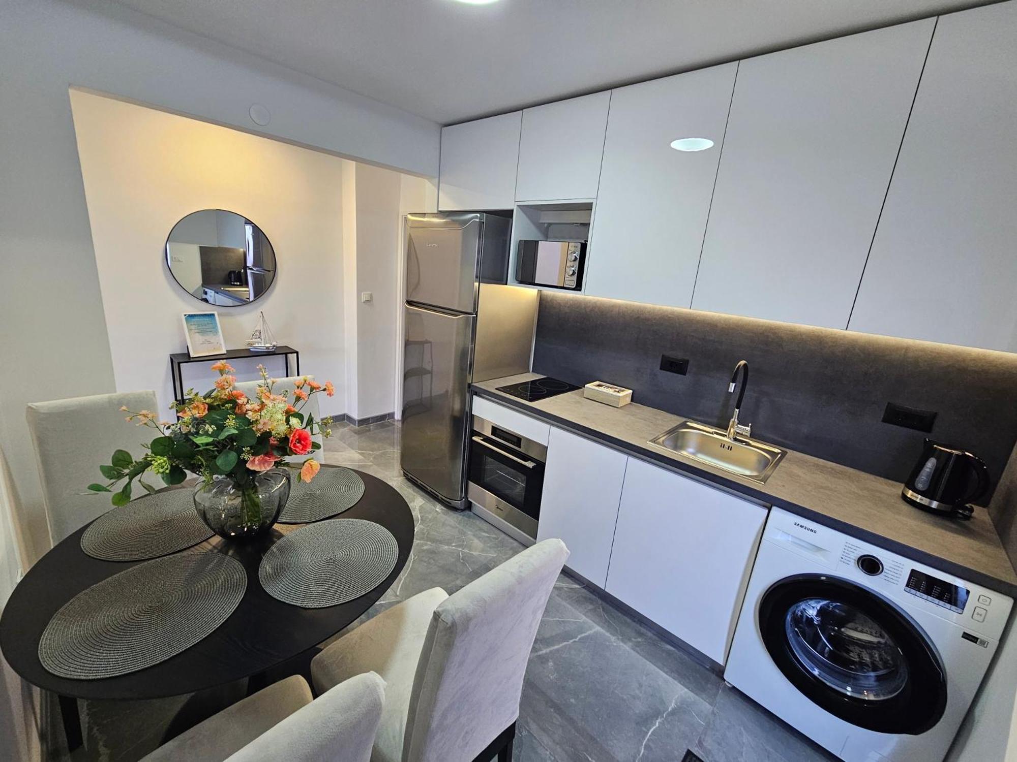 Apartmani Matija Makarská Exteriér fotografie