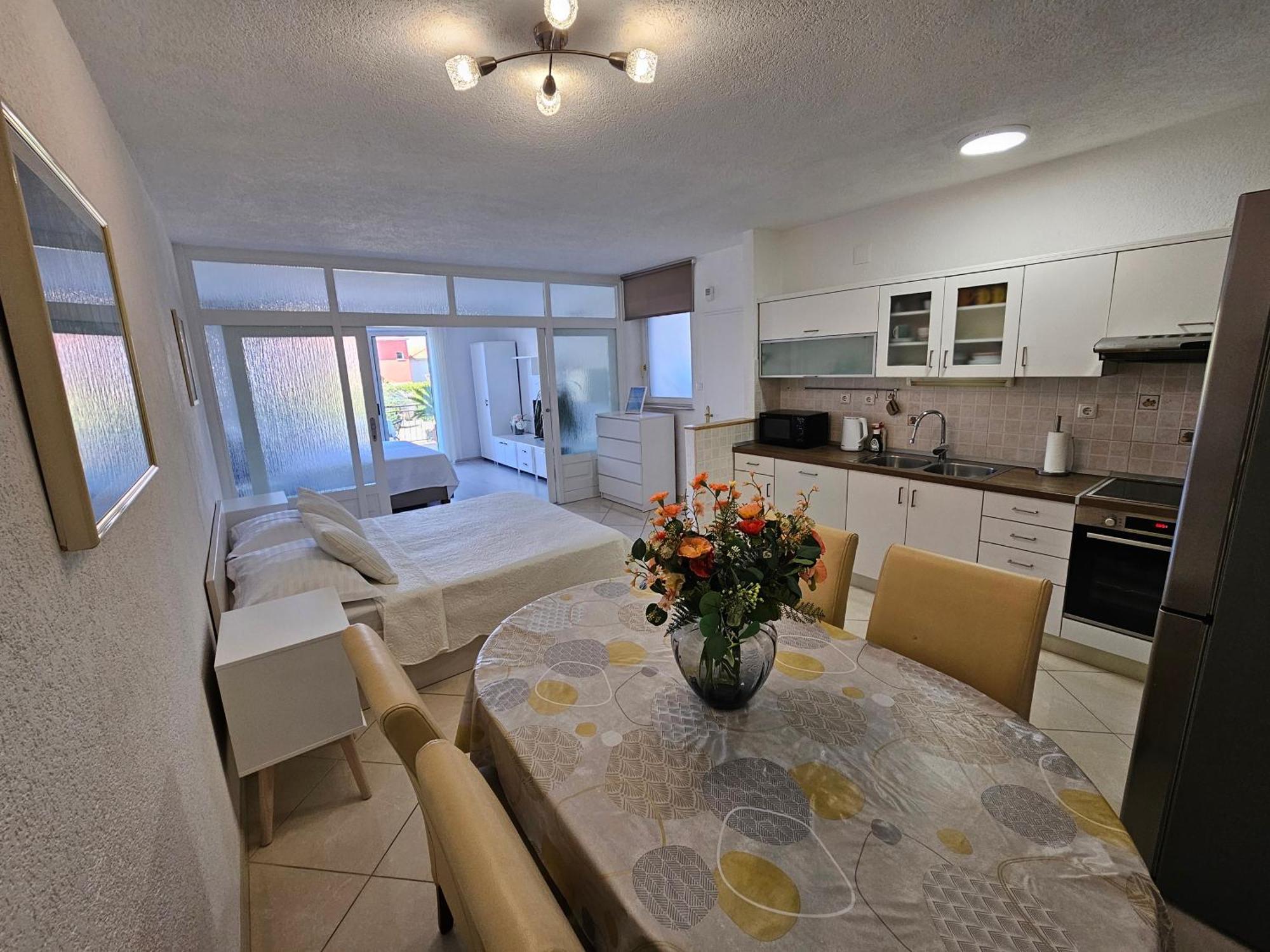Apartmani Matija Makarská Exteriér fotografie