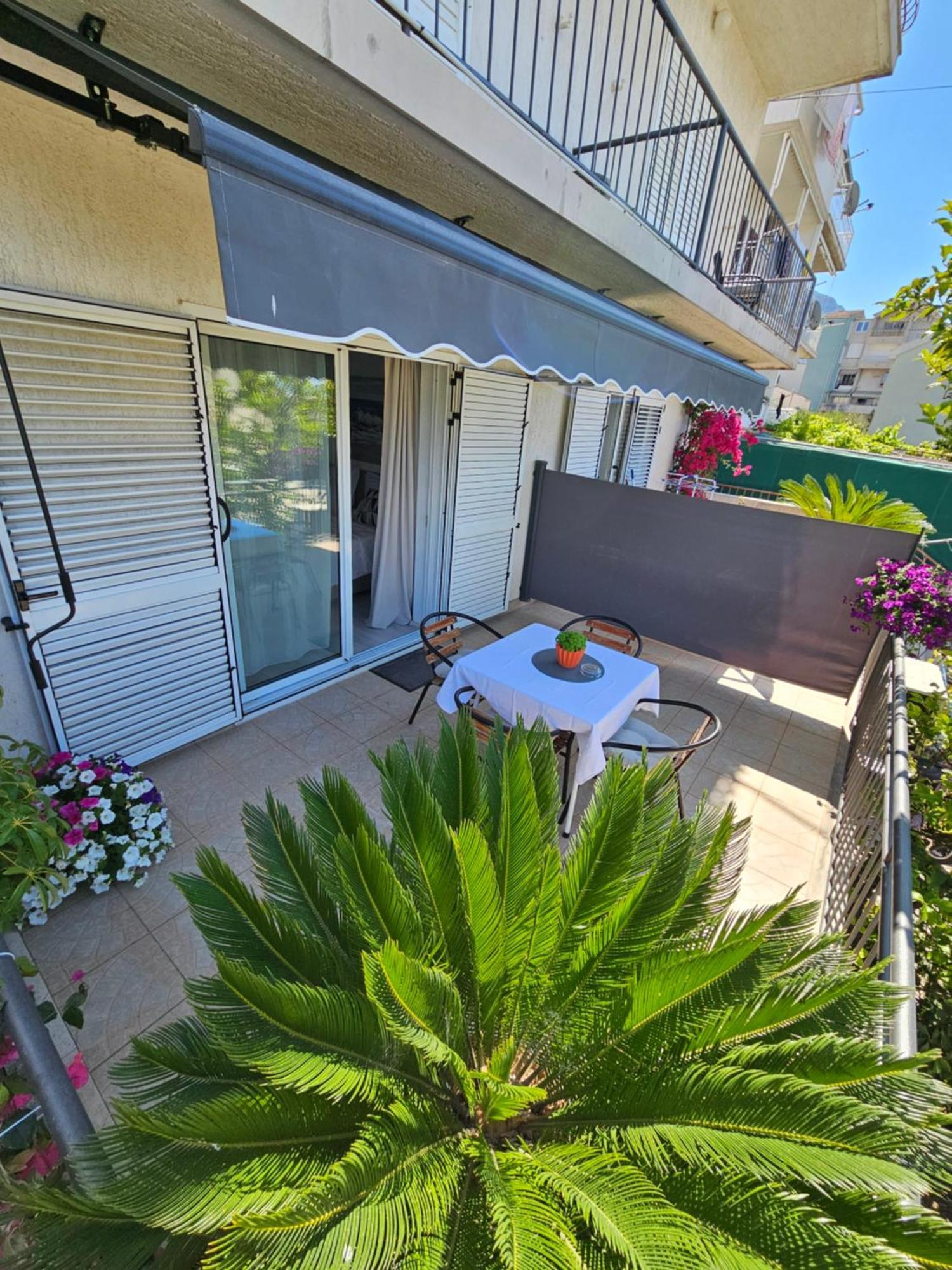 Apartmani Matija Makarská Exteriér fotografie